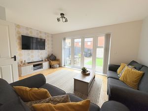 Photo 11- click for photo gallery